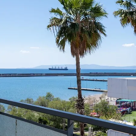 Apartment Seaside Escape *