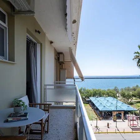 Seaside Escape Appartement